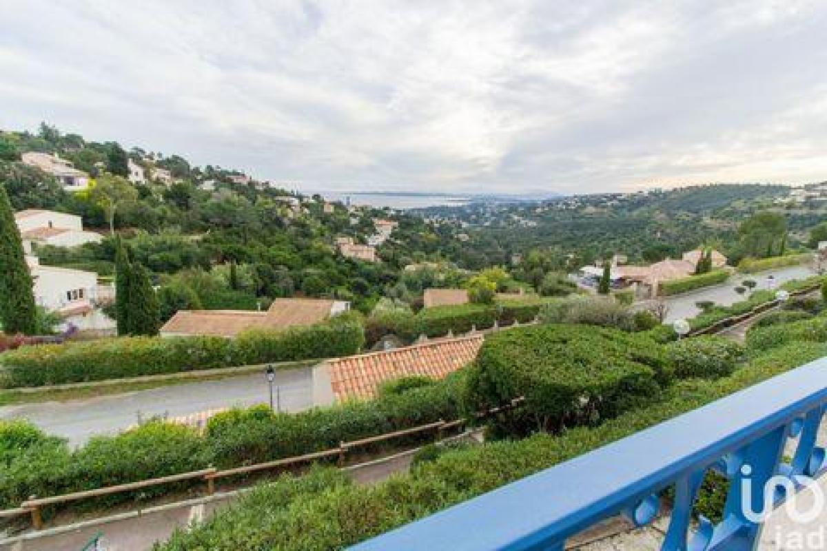 Picture of Condo For Sale in Les Issambres, Cote d'Azur, France