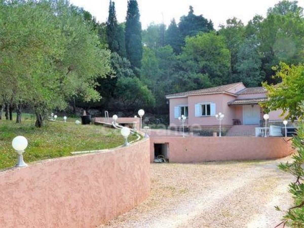 Picture of Home For Sale in Brignoles, Cote d'Azur, France