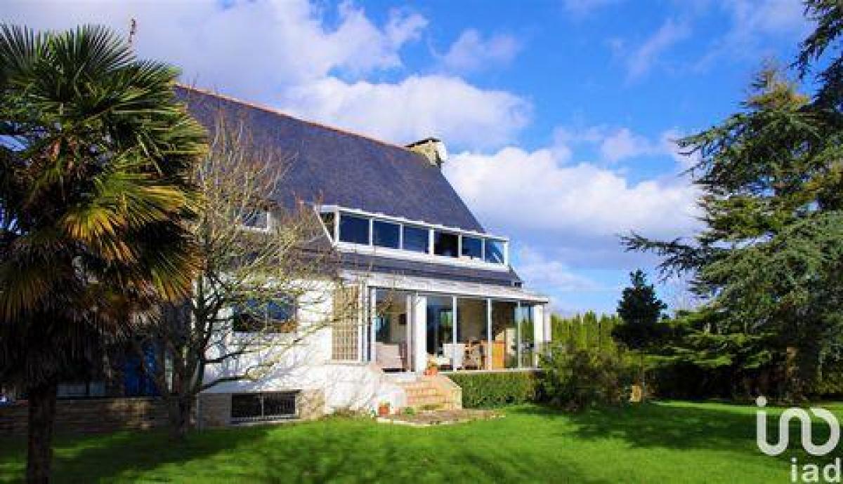 Picture of Home For Sale in Fouesnant, Bretagne, France