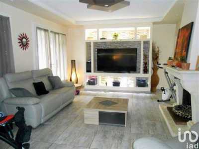 Home For Sale in Briare, France