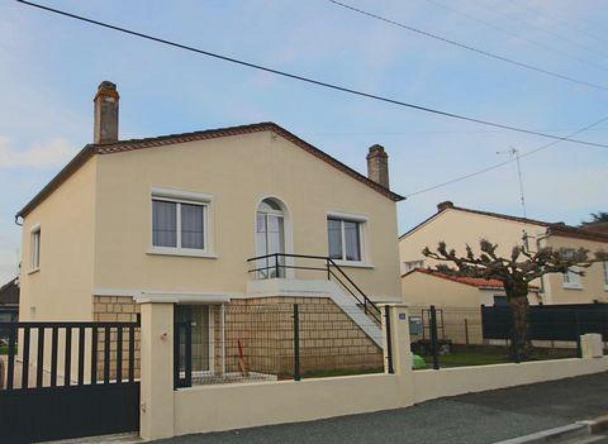 Picture of Home For Sale in Bergerac, Aquitaine, France