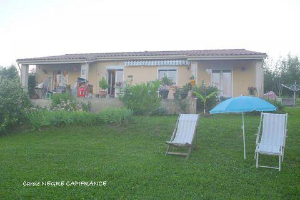 Picture of Home For Sale in Lauzerte, Midi Pyrenees, France