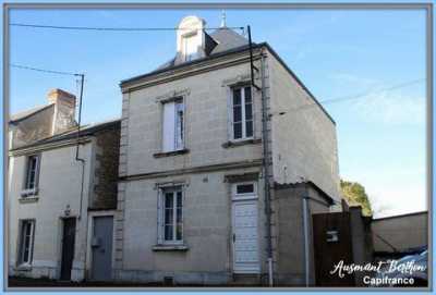 Home For Sale in Chatellerault, France