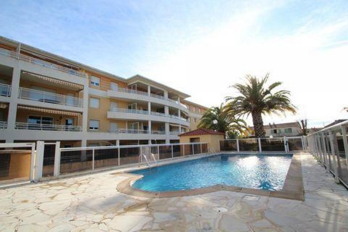 Picture of Condo For Sale in Cannes La Bocca, Cote d'Azur, France