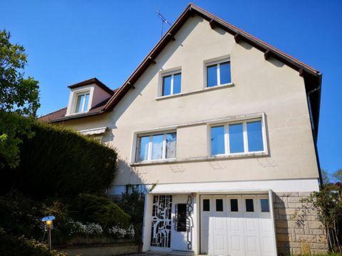 Picture of Home For Sale in Sens, Bourgogne, France