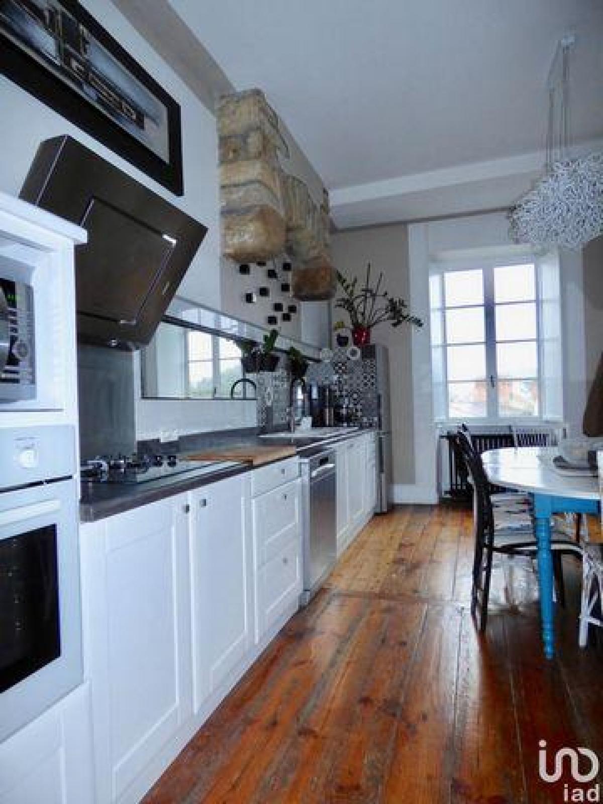 Picture of Condo For Sale in Vannes, Bretagne, France