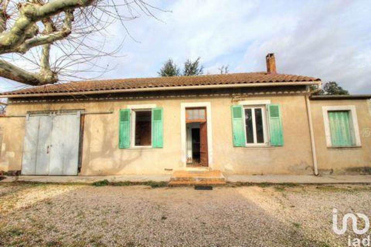 Picture of Home For Sale in Sorgues, Provence-Alpes-Cote d'Azur, France