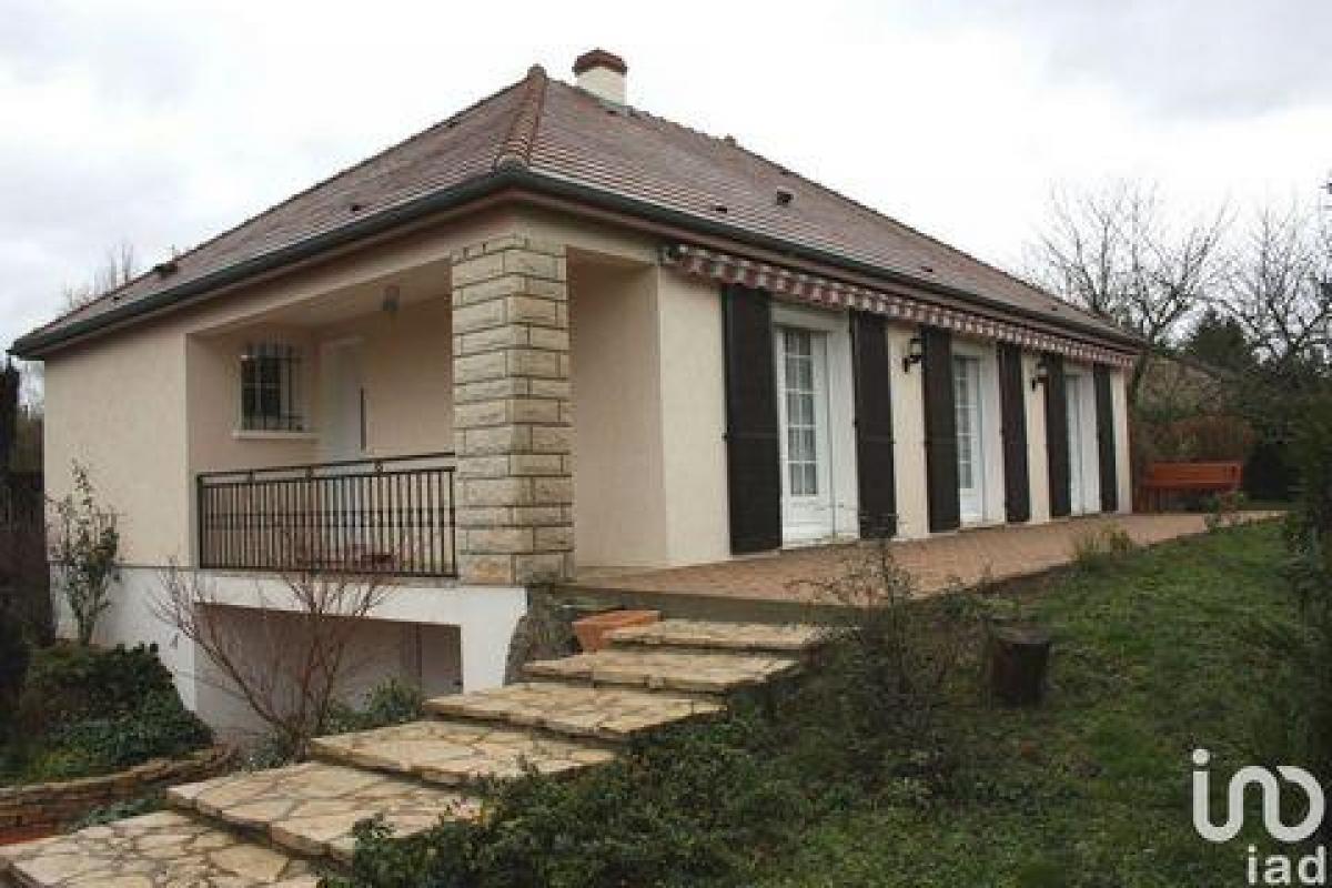 Picture of Home For Sale in Montargis, Centre, France
