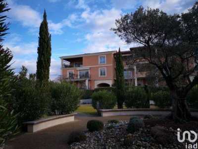 Condo For Sale in Orange, France