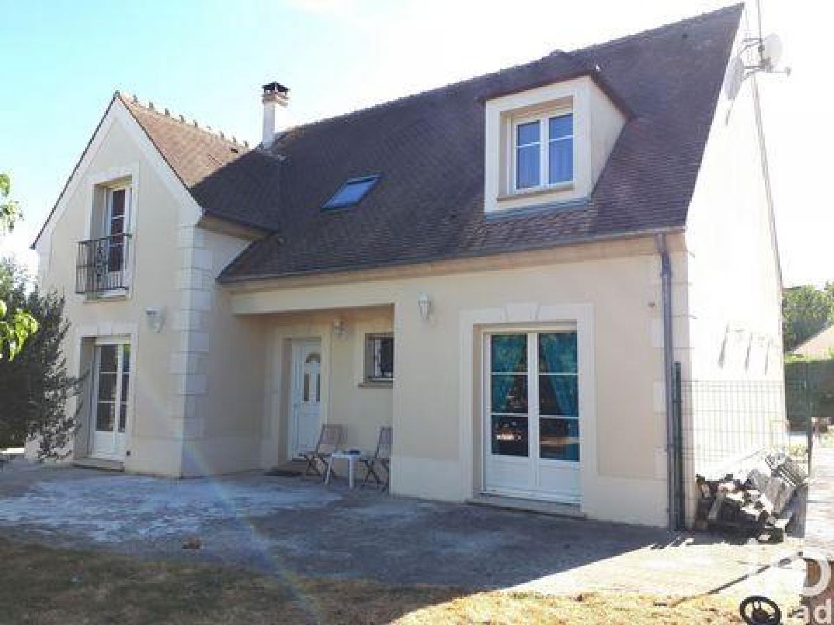 Picture of Home For Sale in Dourdan, Centre, France