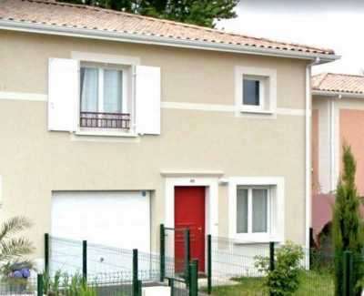 Home For Sale in Le Haillan, France