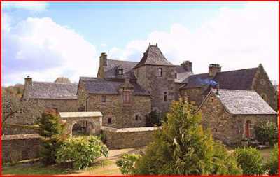 Home For Sale in Plouigneau, France