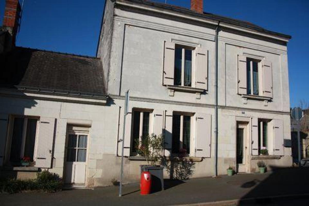 Picture of Home For Sale in Bauge, Pays De La Loire, France