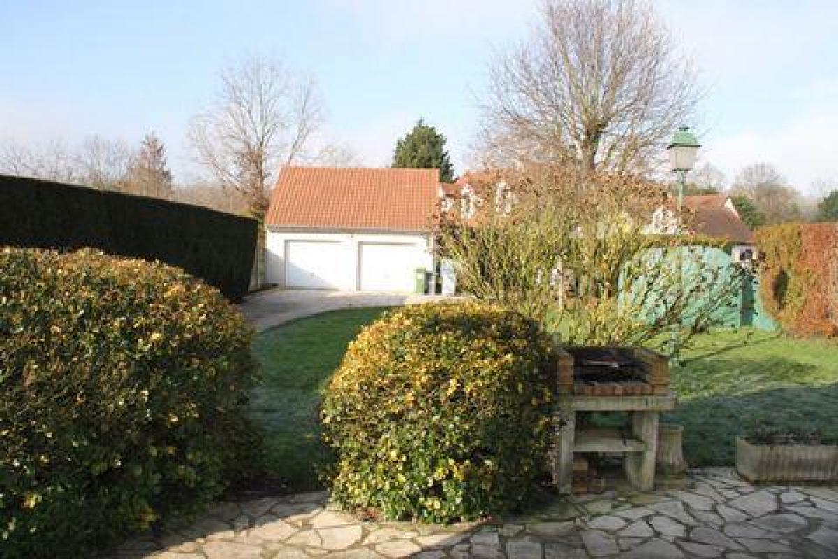 Picture of Home For Sale in Rambouillet, Picardie, France