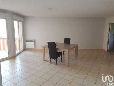 Condo For Sale in Hyeres, France