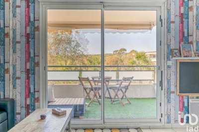 Condo For Sale in La Ciotat, France