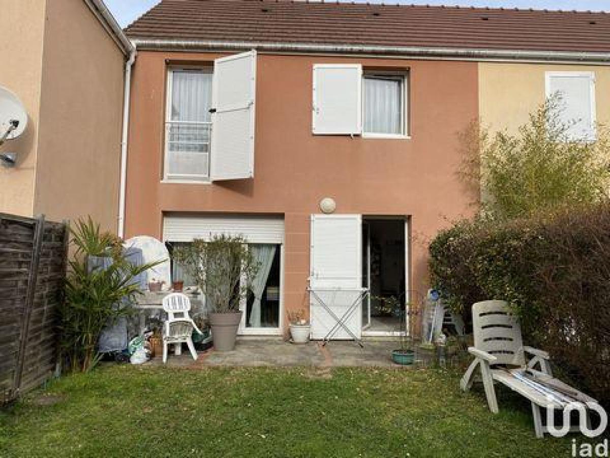 Picture of Home For Sale in Pau, Aquitaine, France