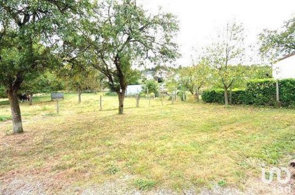 Picture of Home For Sale in Sarreguemines, Lorraine, France