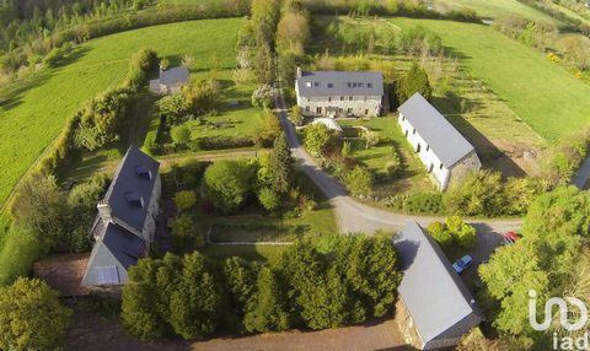 Picture of Home For Sale in Courcy, Centre, France