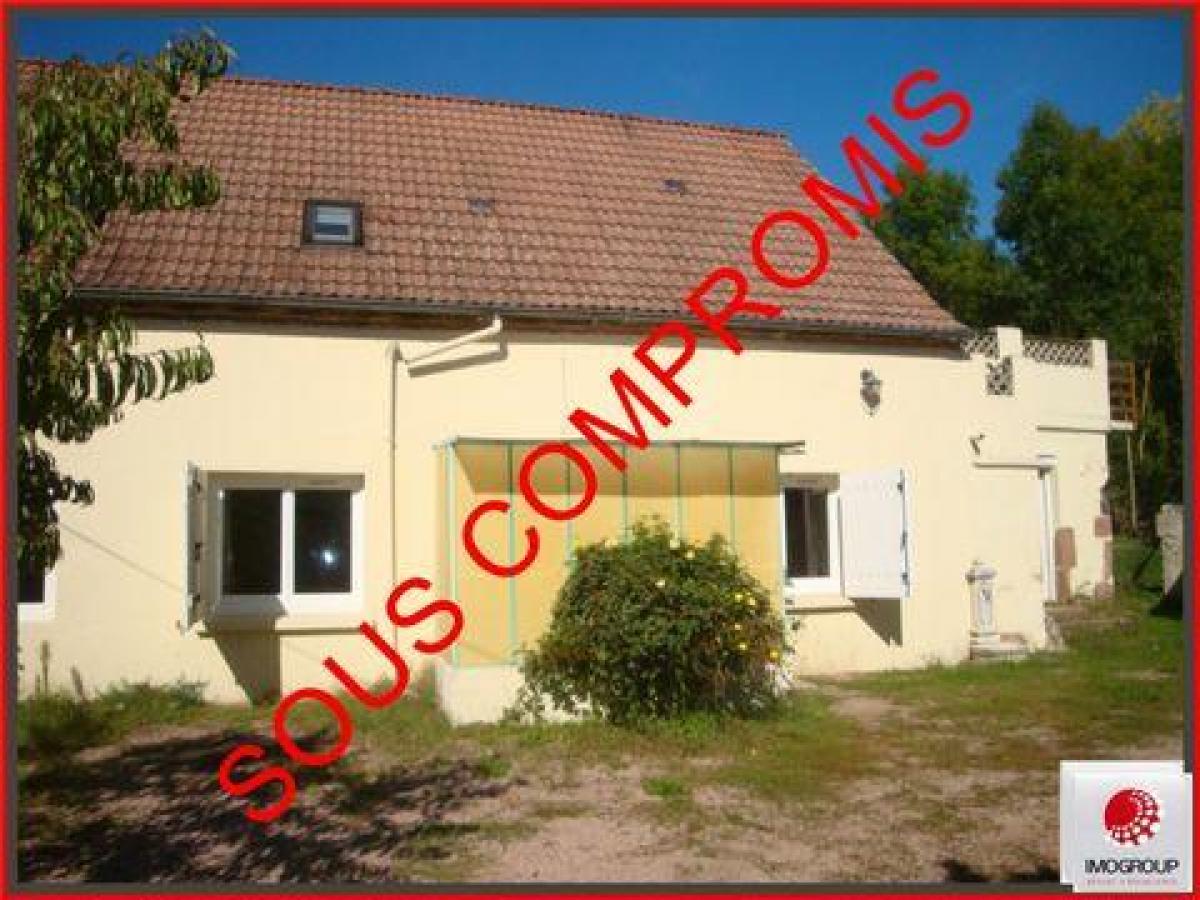 Picture of Home For Sale in Lapalisse, Auvergne, France