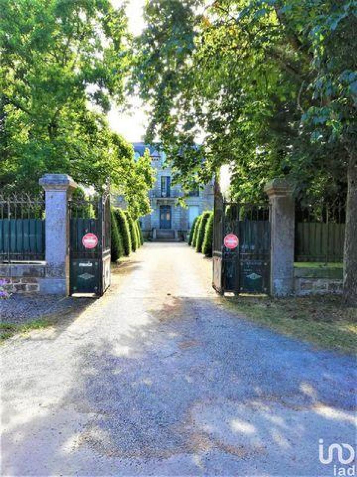 Picture of Home For Sale in Rennes, Bretagne, France