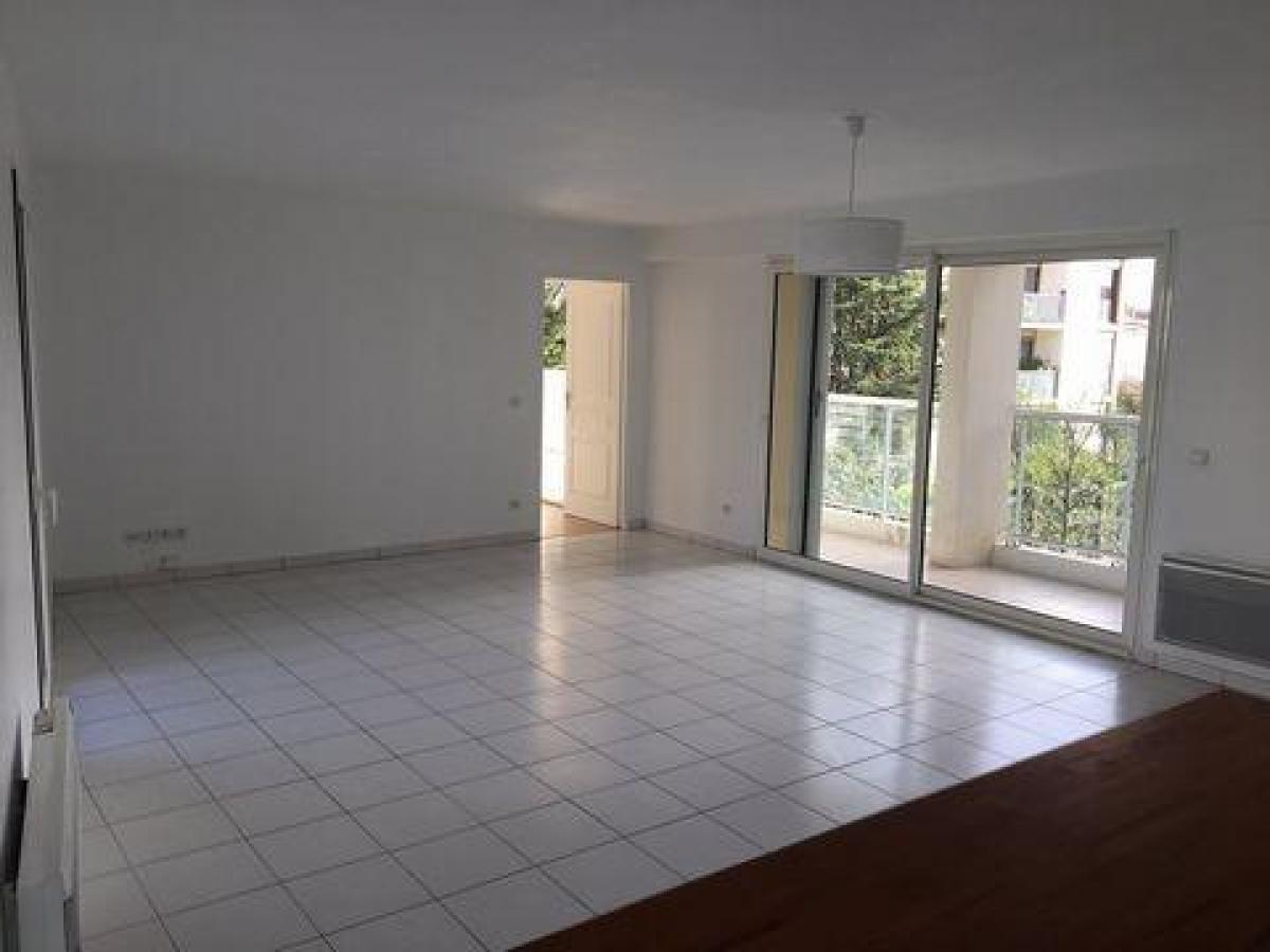 Picture of Condo For Sale in Merignac, Poitou Charentes, France