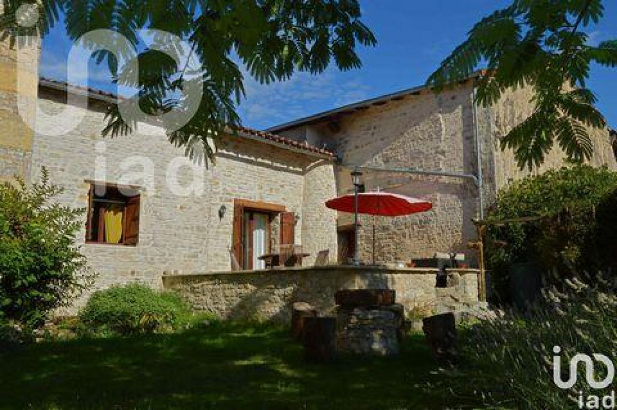 Picture of Home For Sale in Verteuil Sur Charente, Poitou Charentes, France
