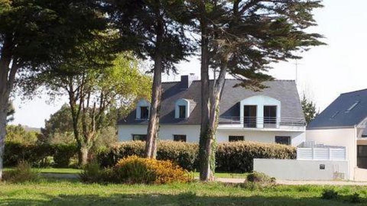 Picture of Home For Sale in Plouhinec, Bretagne, France
