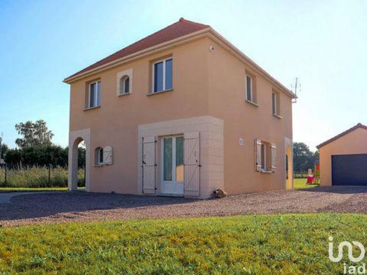 Picture of Home For Sale in Maintenon, Centre, France