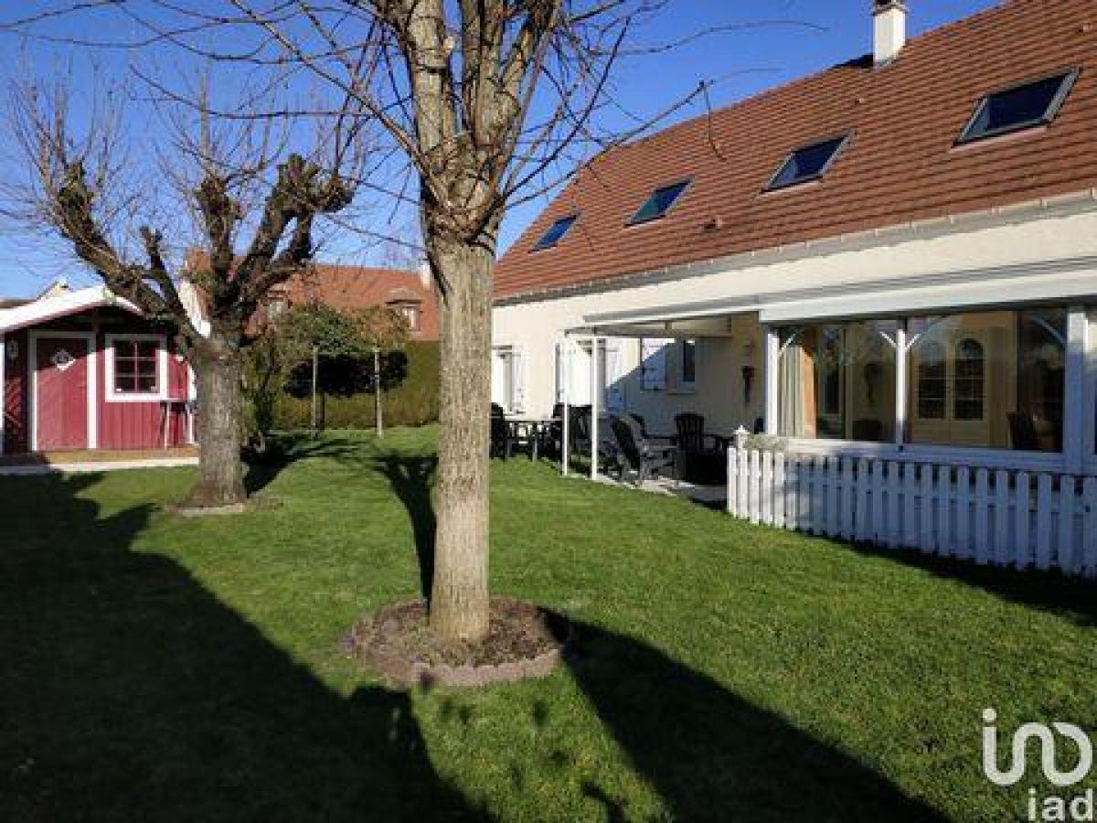Picture of Home For Sale in Villeron, Centre, France