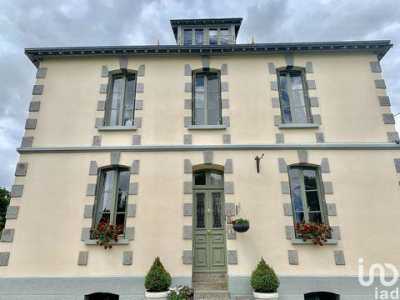 Home For Sale in Evriguet, France