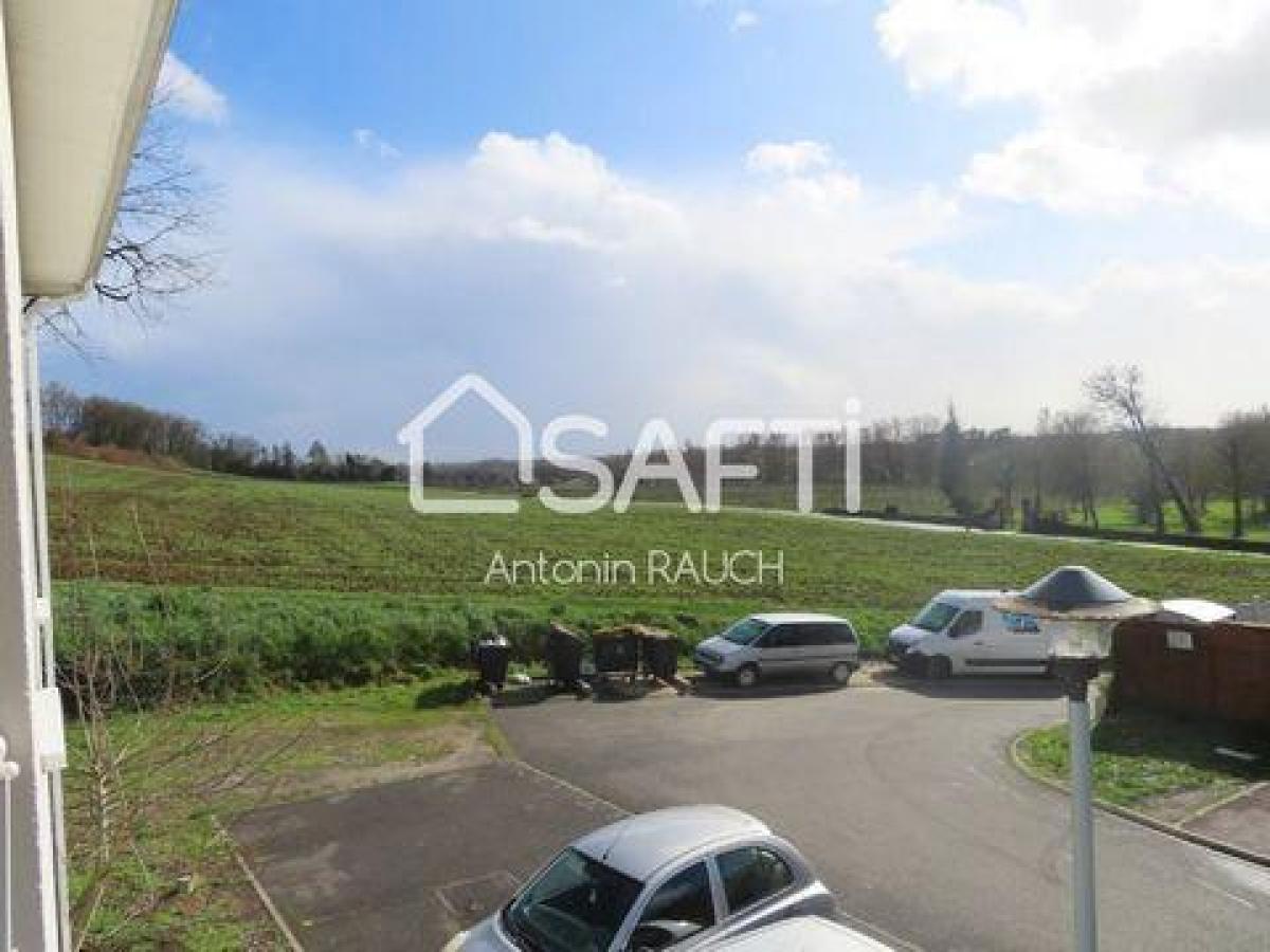 Picture of Apartment For Sale in Paillet, Limousin, France