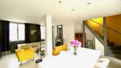 Home For Sale in Beauvais, France