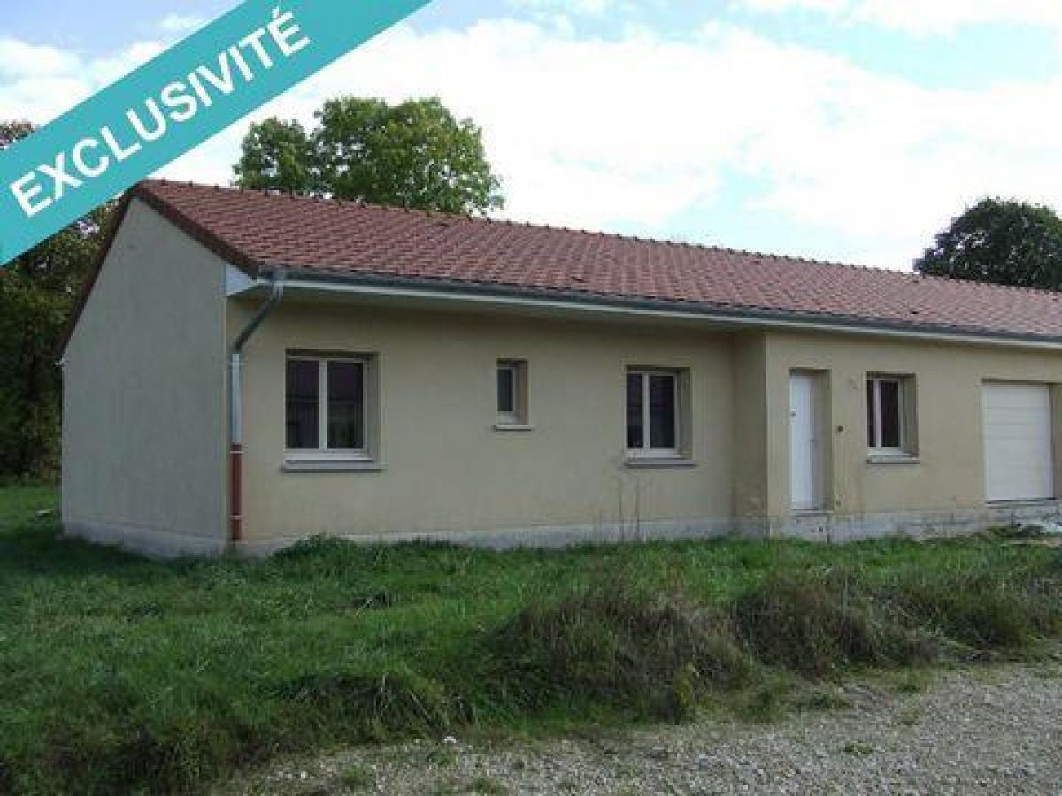Picture of Home For Sale in Bar-le-Duc, Lorraine, France