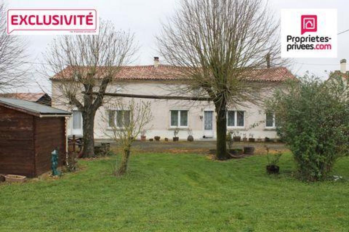 Picture of Home For Sale in Chef Boutonne, Poitou Charentes, France