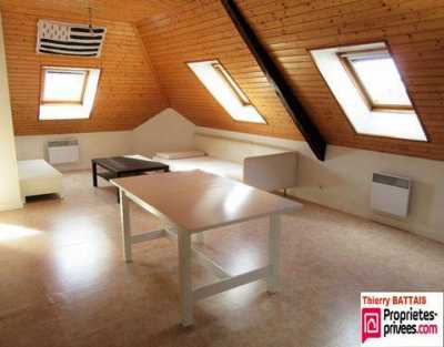 Apartment For Sale in Vitre, France