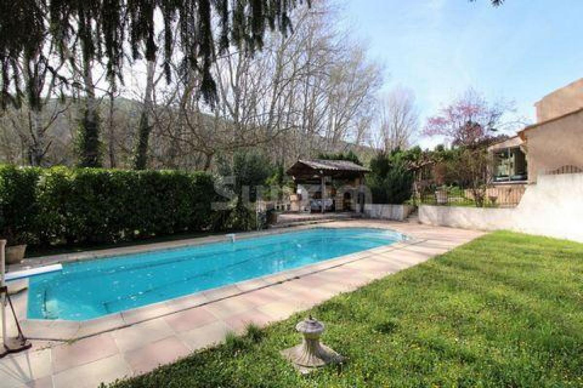 Picture of Home For Sale in Rnes, Provence-Alpes-Cote d'Azur, France