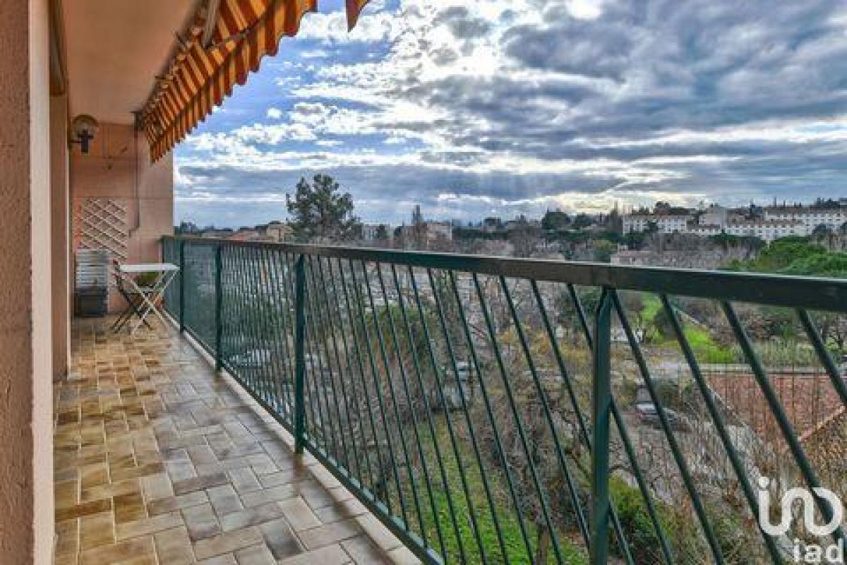 Picture of Condo For Sale in Manosque, Provence-Alpes-Cote d'Azur, France