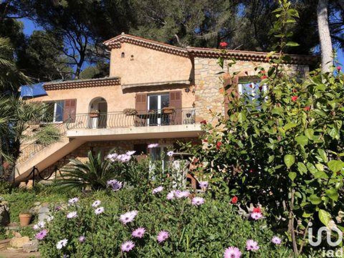 Picture of Home For Sale in Le Cannet, Cote d'Azur, France