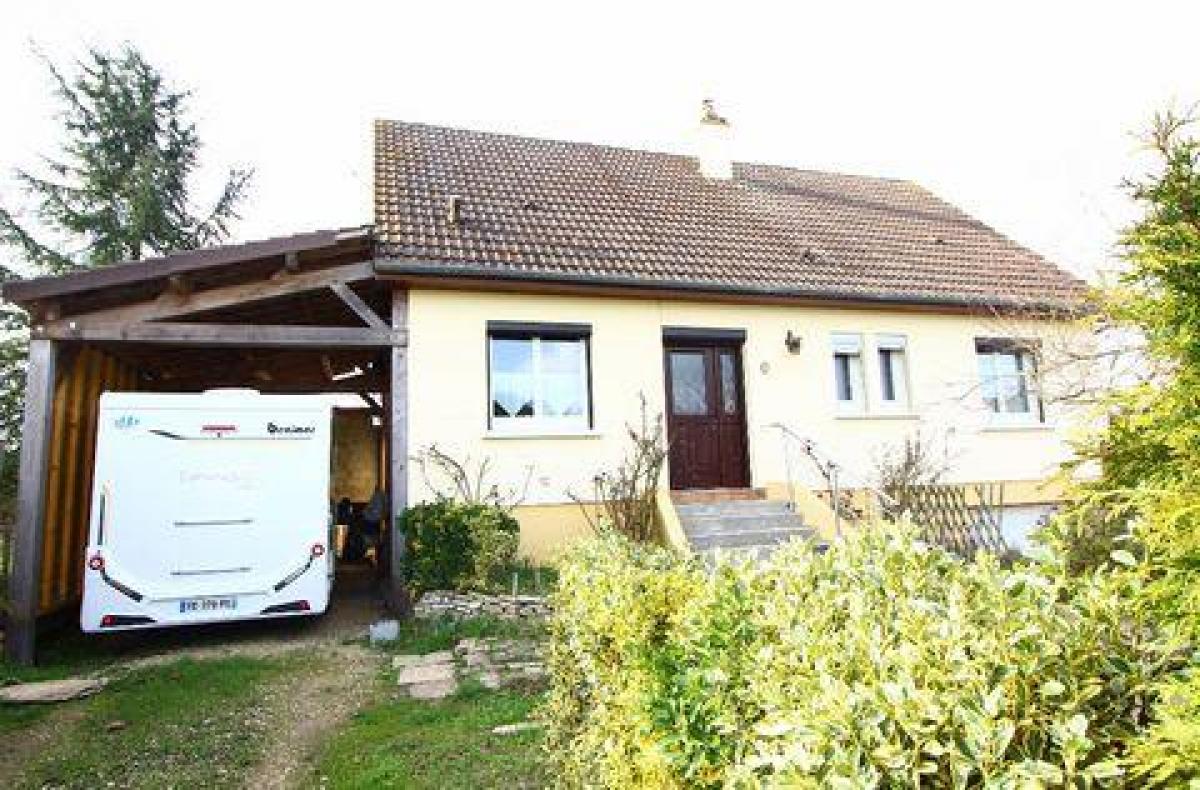 Picture of Home For Sale in Chartres, Centre, France
