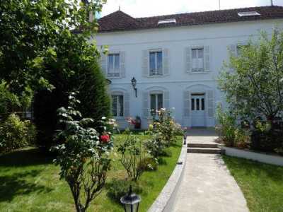Home For Sale in Sens, France