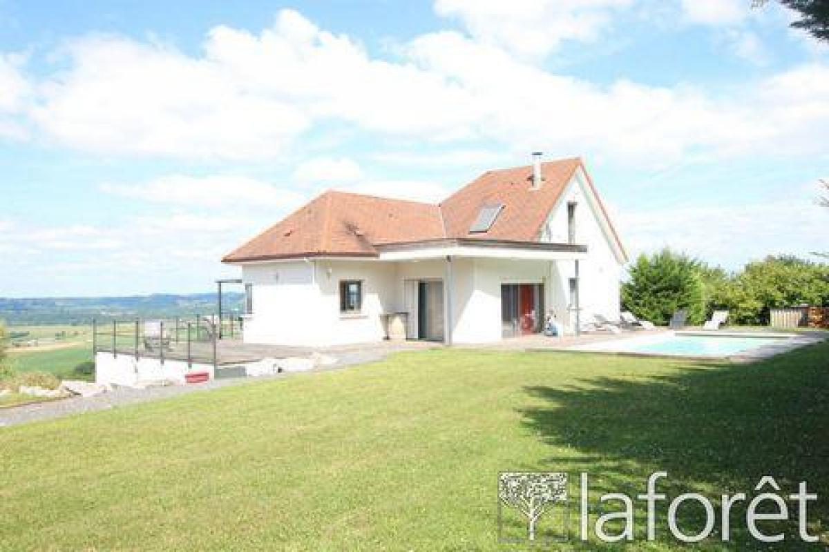 Picture of Home For Sale in Orthez, Aquitaine, France