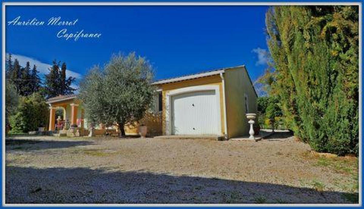 Picture of Home For Sale in Manosque, Provence-Alpes-Cote d'Azur, France