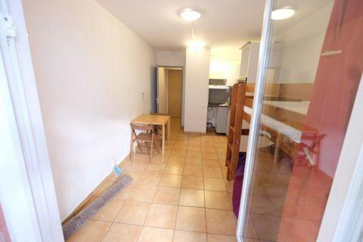Picture of Apartment For Sale in Marseille, Provence-Alpes-Cote d'Azur, France