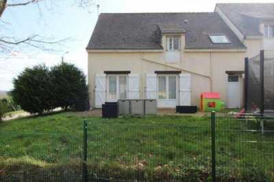 Home For Sale in Chateaulin, France