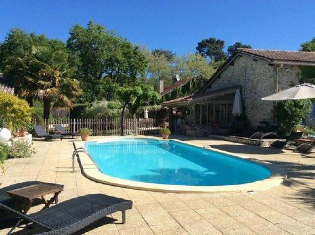 Picture of Home For Sale in Bazas, Aquitaine, France