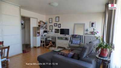 Apartment For Sale in Luisant, France