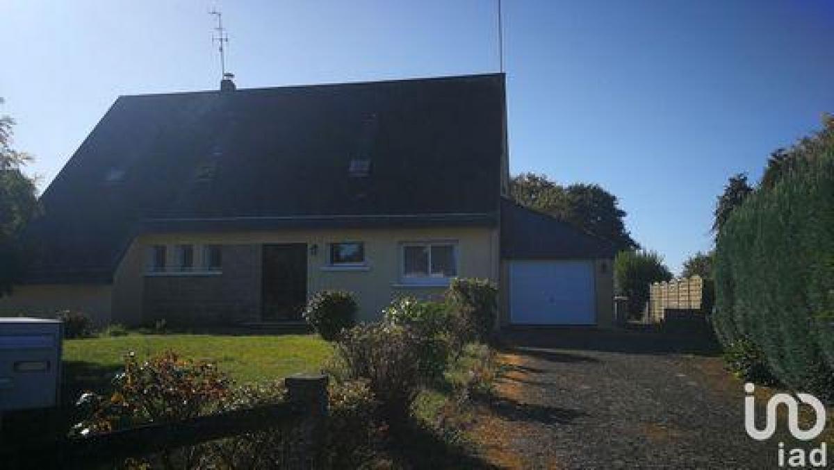 Picture of Home For Sale in Evriguet, Morbihan, France