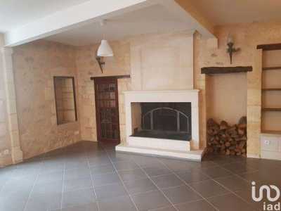 Home For Sale in Sauveterre De Guyenne, France