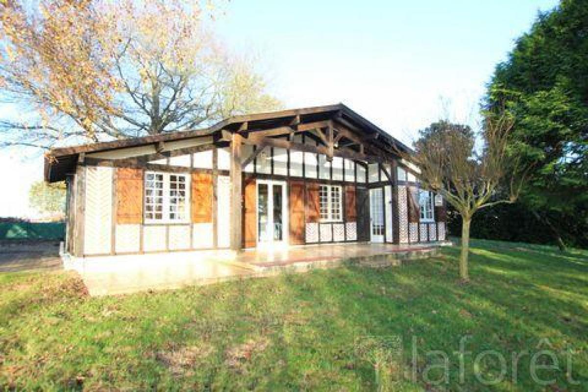 Picture of Home For Sale in Orthez, Aquitaine, France